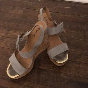 Qupid Gray 4 inch cork wedge with gold toe accent